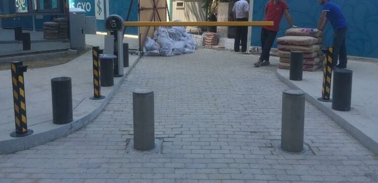 Beyaz Mozaikli Beton Mantar Duba Referans Uygulama İşlemi