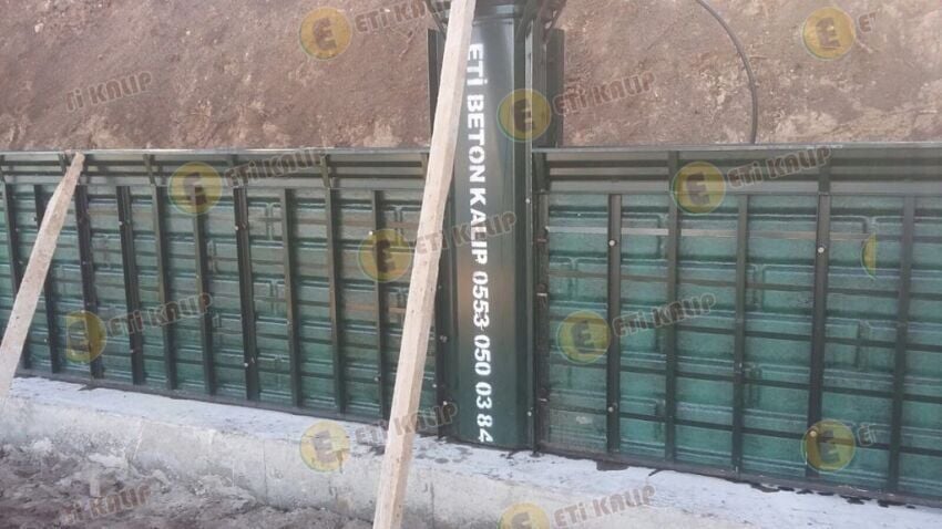 184 / Pirket Desen Beton Duvar Kalıbı - Dayanıklı ve Estetik