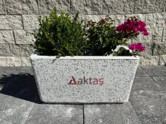Aktaş Beyaz Mozaikli Dikdörtgen Saksı (80x40x44 cm)
