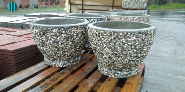 Denizli Beton Saksı | Mozaik Agrega Kaplama | Dış Mekan Çiçekliği