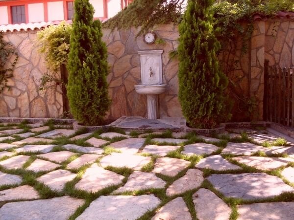 Çim Derzli Kayrak Taşı | Bahçe Yer Döşeme Fiyatları