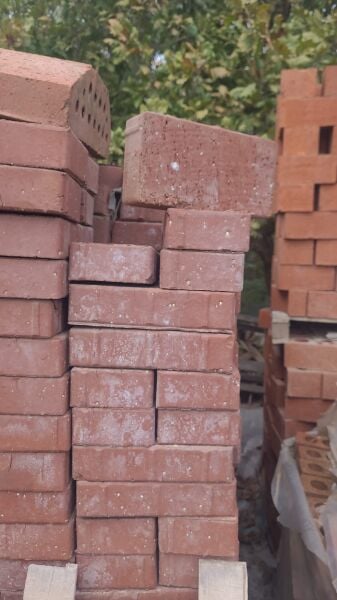 Kırmızı Dekoratif Taban Tuğlası 10x20x4 cm