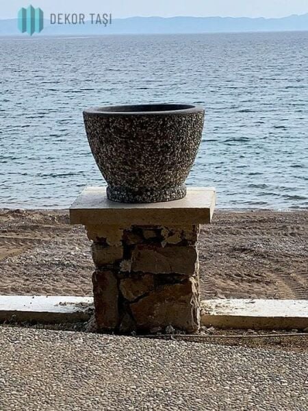 Elazığ Modeli Beton Saksı - Bombeli Dekoratif Tasarım