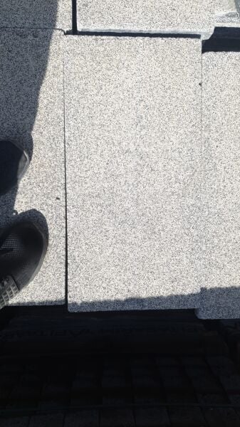 30×60 Beyaz Mineralli 8 cm Parke Taşı