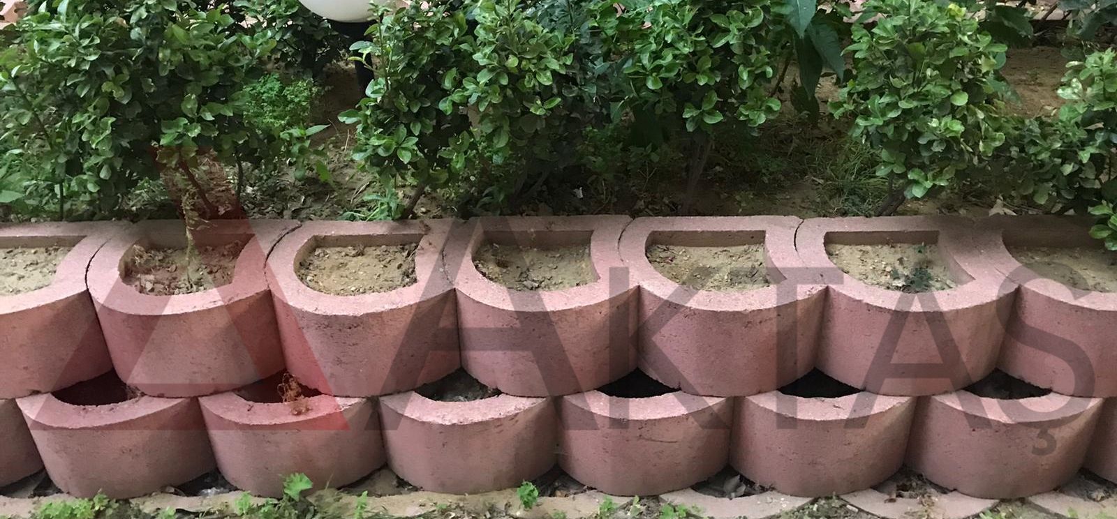 Prievidza Kırmızı Beton Çiçeklik Şev Taşı Büyükçekmece Adet Fiyat