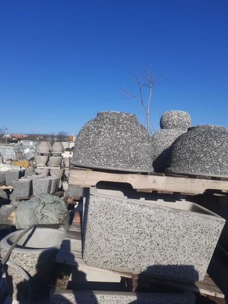 60x60 Siyah Kumlamalı Beton Saksı | Siyah Kumlamalı Saksı | Peyzaj Saksı Modeli