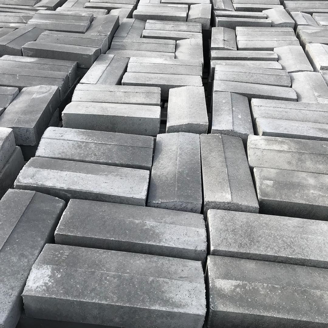Gri Belediye Bordürü 25x70x15x12