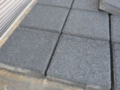 Siyah Kumlamalı Parke Taşı 40x40 | Şık Dış Mekan Zemini