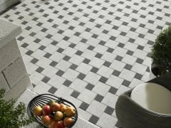 Siyah Kumlamalı Parke Taşı 40x40 | Şık Dış Mekan Zemini
