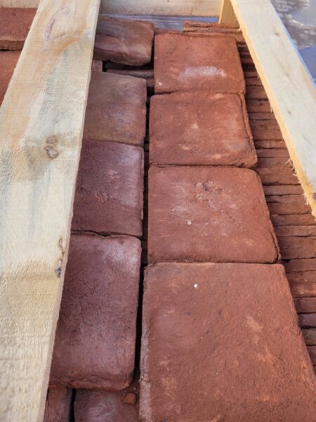 Terracotta Zemin Kaplama 20x20