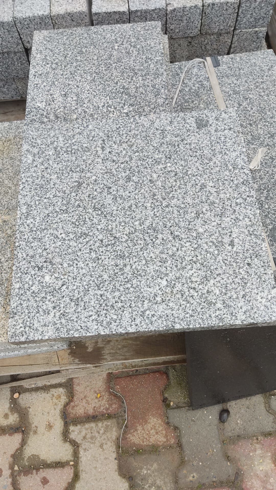 40x40x3 Doğal Granit Taşı Zemin Döşeme