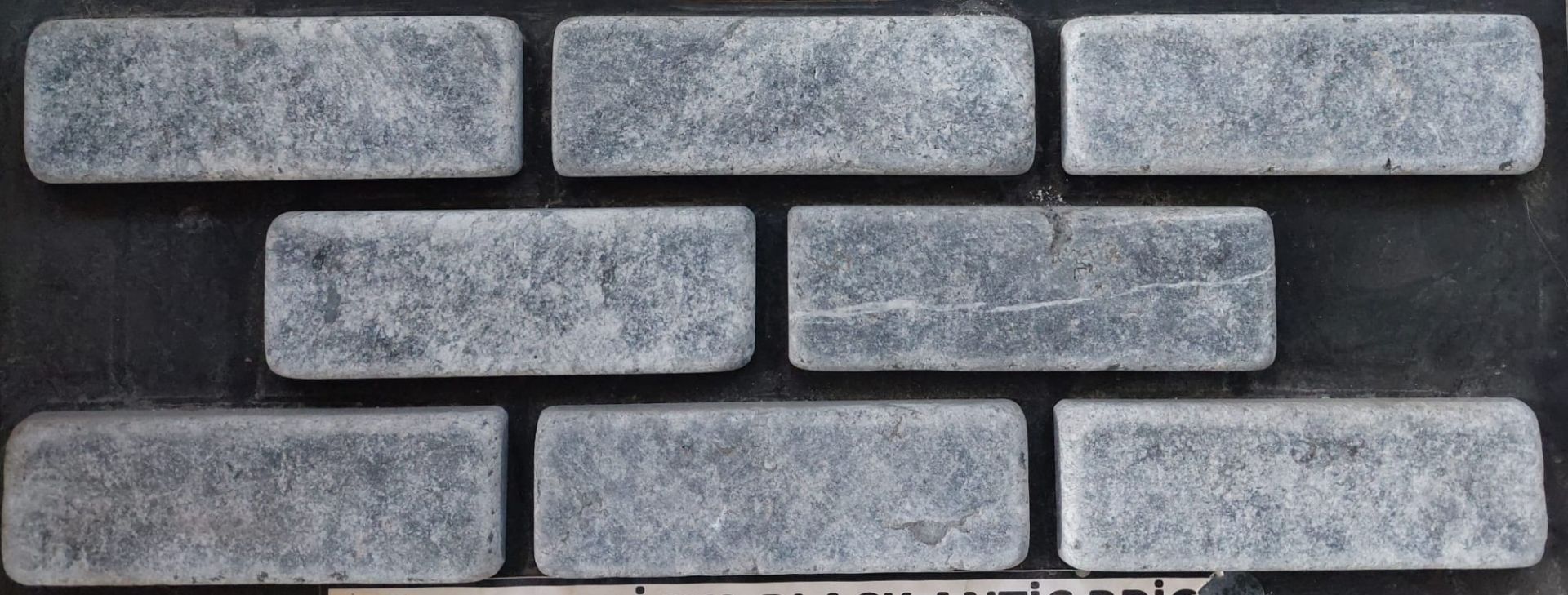 Antik Taş Tuğla Frigya Siyahı