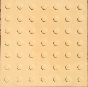 Görme Engelli Uyarı Taşı 30x30x3 cm - Yüksek Dayanımlı ve Kaymaz Yüzey