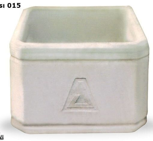 Saksı 15 50x50 cm | Modern Beton Saksı | Peyzaj Saksı Modeli