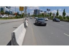 Beton Bariyer 02