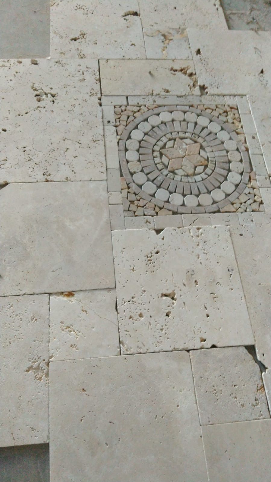 Doğal zemin traverten taşı