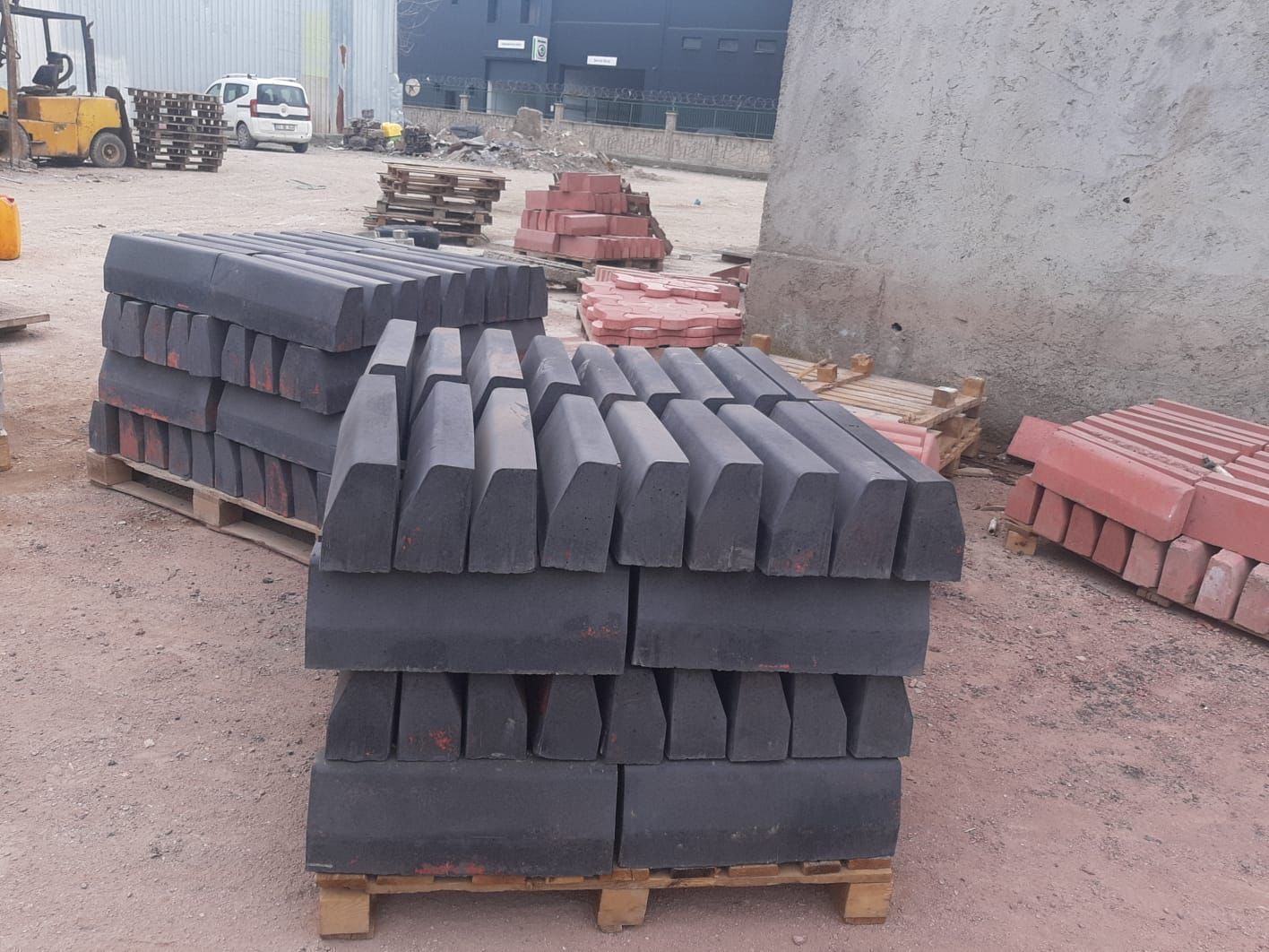 Bordür Taşı Fiyatları/ Kaldırım Kenar Taşı/20X50 Bahçe Bordürü - Bahçe Malzemeleri