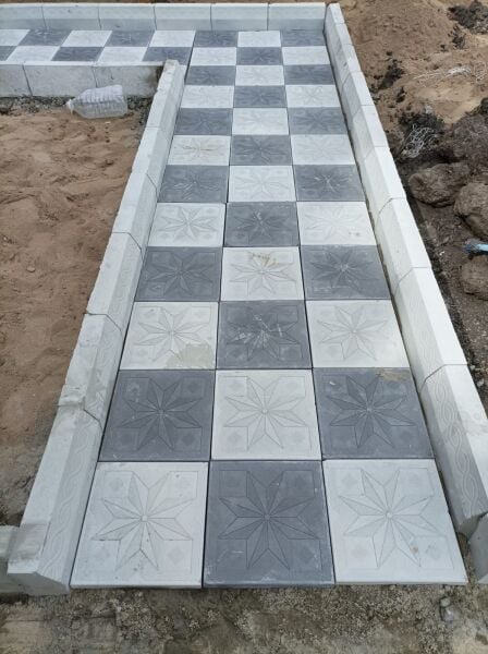 Yıldız Siyah Gri Yer Karosu